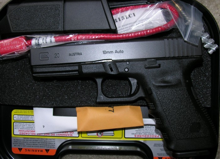Glock 20 10mm Gen 3 s/a pistol NIB